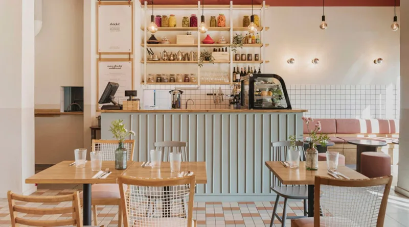The Workers' Canteen That Survived Capitalism
